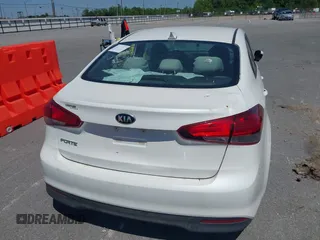 2017 Kia Forte LX with VIN 3KPFL4A70HE008347, listed as a IAAI auction lot 42028615 with 1 mi miles. Bid and sale history available at carsss.com. Image 15.