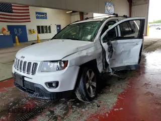 2017 Jeep Compass High Altitude with VIN 1C4NJDEB3HD176209, listed as a Copart auction lot 59755215 with 60,216 mi miles and Salvage title. Bid and sale history available at DreamBid. Image 1.