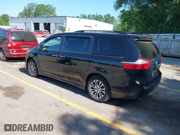 2020 Toyota Sienna XLE Auto Access Seat with VIN 5TDYZ3DC7LS035294, listed as a IAAI auction lot 42557047 with 38,986 mi miles and . Bid and sale history available at DreamBid. Image 3.