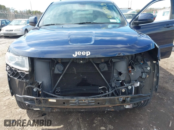 2014 Jeep Grand Cherokee Laredo with VIN 1C4RJFAG2EC109844, listed as a IAAI auction lot 41817128 with 112,792 mi miles. Bid and sale history available at carsss.com. Image 6.