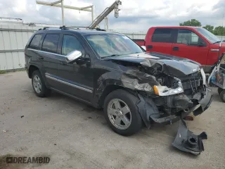 2006 Jeep Grand Cherokee Overland with VIN 1J8HR68246C197515, listed as a Copart auction lot 63510324 with 191,233 mi miles and Salvage Title. Bid and sale history available at carsss.com. Image 4.