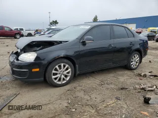 2010 Volkswagen Jetta Sedan Limited with VIN 3VWAZ7AJ9AM107313, listed as a Copart auction lot 52185375 with 289,231 mi miles and Salvage Title. Bid and sale history available at carsss.com. Image 1.