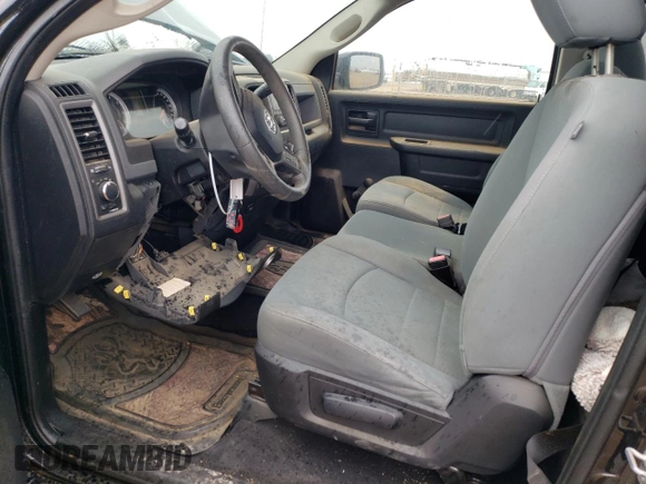 2013 Ram 1500 Tradesman z VIN 3C6JR6AP0DG541535, wystawiony jako Copart lot #66957284 z przebiegiem 109 726 mil mil oraz Szkoda całkowita • Salvage title. Historia ofert i sprzedaży dostępna na DreamBid. Obrazek 7.