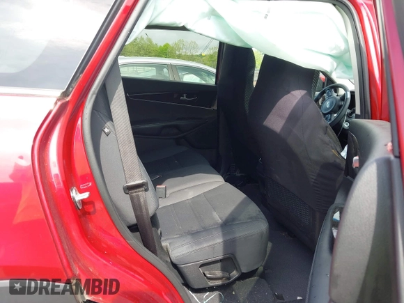 2017 Kia Sorento LX z VIN 5XYPGDA56HG191361, wystawiony jako IAAI lot #42103259 z przebiegiem 207 652 mil mil oraz . Historia ofert i sprzedaży dostępna na DreamBid. Obrazek 8.