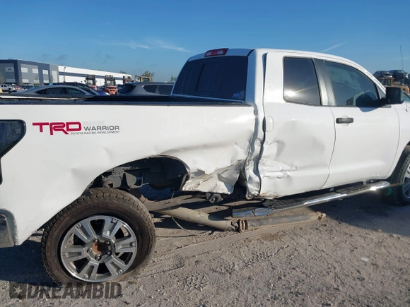 2013 Toyota Tundra с VIN 5TFRM5F1XDX054525, выставлен на аукционе IAAI как лот 41843019 с пробегом 157 047 миль миль и . История ставок и продаж доступна на DreamBid. Изображение 6.