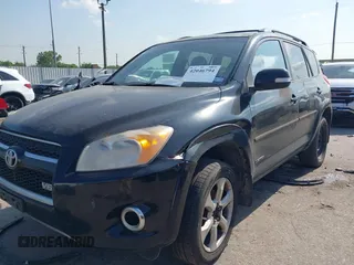 2010 Toyota RAV4 Limited с VIN 2T3YK4DV5AW004844, выставлен на аукционе IAAI как лот 42046794 с пробегом 298 807 миль миль и . История ставок и продаж доступна на DreamBid. Изображение 17.