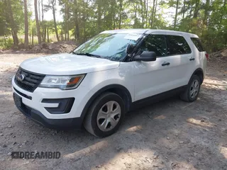 2017 Ford Police Interceptor Utility с VIN 1FM5K8AR9HGE14954, выставлен на аукционе IAAI как лот 42416413 с пробегом 98 844 миль миль и . История ставок и продаж доступна на DreamBid. Изображение 17.