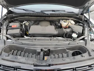 2023 Chevrolet Suburban RST with VIN 1GNSKEKD7PR400876, listed as a Copart auction lot 84726094 with 17,741 mi miles and Salvage Title. Bid and sale history available at carsss.com. Image 13.