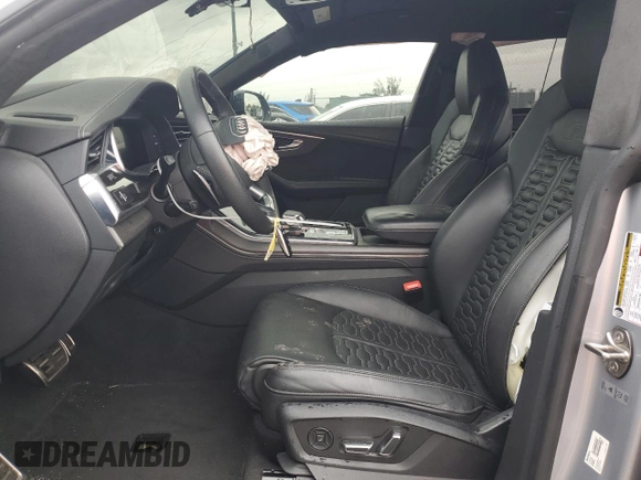 2021 Audi RS Q8 z VIN WU1ARBF13MD008178, wystawiony jako Copart lot #88022515 z przebiegiem 41 655 mil mil oraz Nie do naprawy. Historia ofert i sprzedaży dostępna na DreamBid. Obrazek 7.