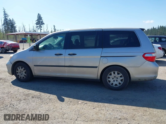 2006 Honda Odyssey LX with VIN 5FNRL38236B127129, listed as a IAAI auction lot 42041994 with 282,313 mi miles. Bid and sale history available at carsss.com. Image 14.