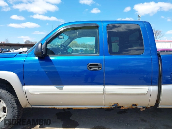 2004 Chevrolet Silverado 1500 Z71 with VIN 2GCEK19T141132102, listed as a IAAI auction lot 42050045 with 133,196 mi miles and . Bid and sale history available at DreamBid. Image 14.