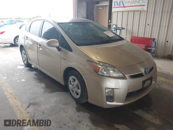 2011 Toyota Prius I with VIN JTDKN3DU2B1447144, listed as a IAAI auction lot 41887553 with 104,860 mi miles. Bid and sale history available at carsss.com. Image 1.