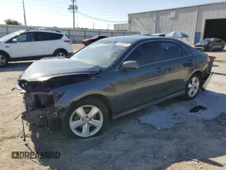 2011 Toyota Camry LE with VIN 4T1BF3EK7BU771131, listed as a Copart auction lot 61002205 with 215,482 mi miles and Salvage title. Bid and sale history available at DreamBid. Image 1.