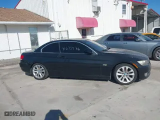 2008 BMW 3 Series 328i with VIN WBAWL13598PX20332, listed as a IAAI auction lot 41675976 with 152,835 mi miles. Bid and sale history available at carsss.com. Image 13.