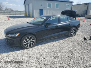 2020 Volvo S60 Momentum with VIN 7JR102FK1LG071956, listed as a Copart auction lot 49293535 with 88,235 mi miles and Salvage Title. Bid and sale history available at carsss.com. Image 1.