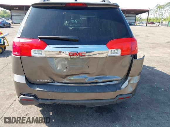 2012 GMC Terrain SLT-1 z VIN 2GKALUEK8C6380606, wystawiony jako IAAI lot #41935243 z przebiegiem 123 243 mil mil oraz . Historia ofert i sprzedaży dostępna na DreamBid. Obrazek 6.