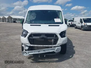 2023 Ford Transit Cargo с VIN 1FTBR1C86PKB70724, выставлен на аукционе IAAI как лот 42234731 с пробегом 30 264 миль миль и . История ставок и продаж доступна на DreamBid. Изображение 6.
