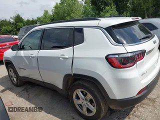 2023 Jeep Compass Latitude с VIN 3C4NJDBN5PT514975, выставлен на аукционе IAAI как лот 42470040 с пробегом 88 313 миль миль и . История ставок и продаж доступна на DreamBid. Изображение 14.