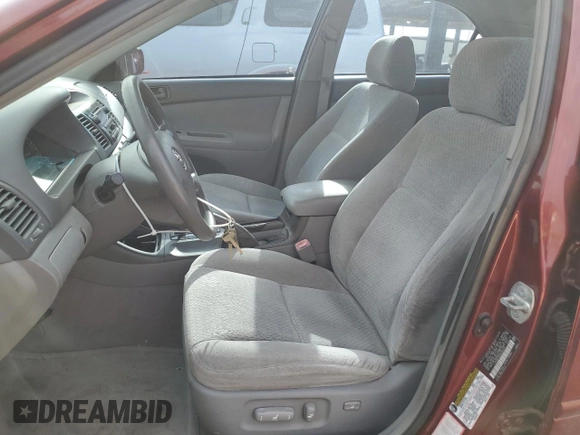 2004 Toyota Camry LE with VIN 4T1BF32K94U080450, listed as a Copart auction lot 50993005 with 141,265 mi miles and Salvage Title. Bid and sale history available at carsss.com. Image 7.