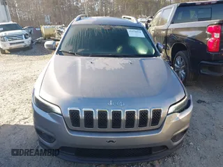 2019 Jeep Cherokee Latitude with VIN 1C4PJLCX6KD285305, listed as a IAAI auction lot 41670351 with 20,343 mi miles and . Bid and sale history available at DreamBid. Image 12.