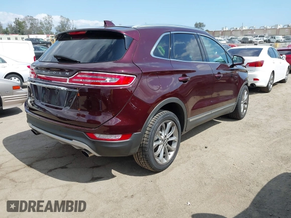 2019 Lincoln MKC Select with VIN 5LMCJ2C95KUL22363, listed as a IAAI auction lot 42245861 with 34,316 mi miles and . Bid and sale history available at DreamBid. Image 4.