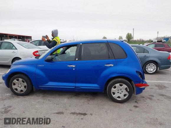 2005 Chrysler PT Cruiser Touring with VIN 3C4FY58B75T571596, listed as a IAAI auction lot 41943550 with 141,127 mi miles and . Bid and sale history available at DreamBid. Image 14.