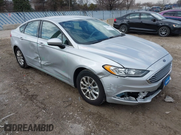 2017 Ford Fusion S with VIN 3FA6P0G7XHR316936, listed as a IAAI auction lot 41888766 with 175,881 mi miles. Bid and sale history available at carsss.com. Image 1.