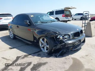 2010 BMW 1 Series 135i with VIN WBAUC7C52AVK81194, listed as a IAAI auction lot 41801510 with 123,925 mi miles and . Bid and sale history available at carsss.com. Image 1.