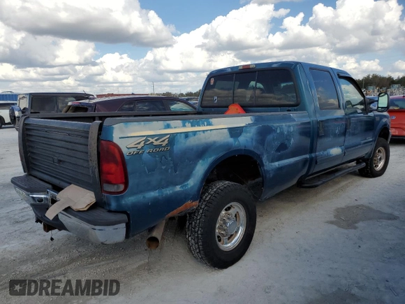 2001 Ford F-350 XL with VIN 3FTSW31F21MA55009, listed as a Copart auction lot 78132974 with 499,771 mi miles and Non Repairable. Bid and sale history available at DreamBid. Image 3.