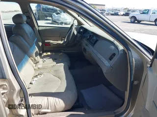 1999 Ford Crown Victoria z VIN 2FAFP73W7XX179492, wystawiony jako IAAI lot #42188954 z przebiegiem 137 299 mil mil oraz . Historia ofert i sprzedaży dostępna na DreamBid. Obrazek 5.