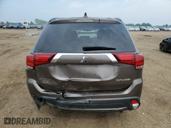 2018 Mitsubishi Outlander SE with VIN JA4AD3A30JZ036846, listed as a Copart auction lot 60043125 with 41,718 mi miles and Salvage title. Bid and sale history available at DreamBid. Image 6.
