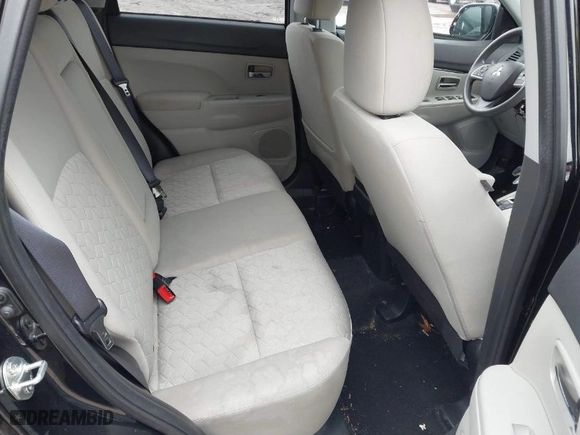 2021 Mitsubishi Outlander Sport ES with VIN JA4APUAU4MU006952, listed as a IAAI auction lot 41173359 with 37,136 mi miles. Bid and sale history available at carsss.com. Image 8.