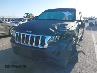 2013 Jeep Grand Cherokee Laredo with VIN 1C4RJEAG2DC643290, listed as a IAAI auction lot 41751696 with 125,258 mi miles. Bid and sale history available at carsss.com. Image 17.