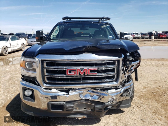 2015 GMC Sierra 1500 SLE z VIN 3GTU1UEC3FG459889, wystawiony jako Copart lot #53953725 z przebiegiem 104 638 mil mil oraz Szkoda całkowita • Salvage title. Historia ofert i sprzedaży dostępna na DreamBid. Obrazek 5.