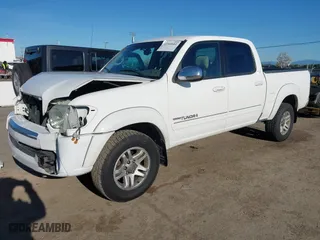 2005 Toyota Tundra SR5 with VIN 5TBET341X5S469398, listed as a IAAI auction lot 41944602 with 207,738 mi miles. Bid and sale history available at carsss.com. Image 18.