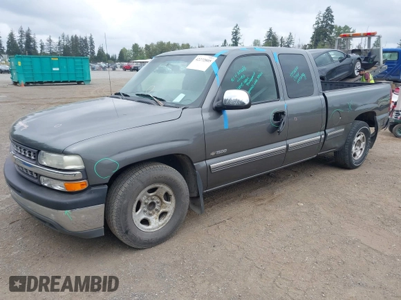 2001 Chevrolet Silverado 1500 LS with VIN 2GCEC19T511179674, listed as a IAAI auction lot 42272805 with 231,352 mi miles and . Bid and sale history available at DreamBid. Image 2.