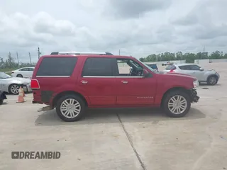 2013 Lincoln Navigator z VIN 5LMJJ2H56DEL07915, wystawiony jako IAAI lot #42138639 z przebiegiem 143 437 mil mil oraz . Historia ofert i sprzedaży dostępna na DreamBid. Obrazek 13.