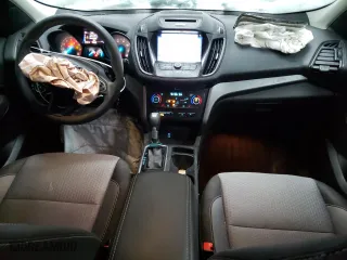 2017 Ford Escape SE with VIN 1FMCU9GD7HUC77565, listed as a Copart auction lot 49714525 with 121,881 mi miles and Clean Title. Bid and sale history available at carsss.com. Image 8.
