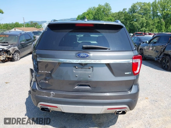 2017 Ford Explorer Platinum z VIN 1FM5K8HT0HGB85923, wystawiony jako IAAI lot #42399738 z przebiegiem 107 592 mil mil oraz . Historia ofert i sprzedaży dostępna na DreamBid. Obrazek 15.