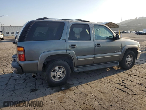 2002 Chevrolet Tahoe LS with VIN 1GNEC13T92R123293, listed as a Copart auction lot 46372295 with 251,320 mi miles and Salvage title. Bid and sale history available at DreamBid. Image 3.