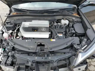 2023 Lexus UX 250h Premium с VIN JTHP6JBH8P2133821, выставлен на аукционе Copart как лот 61007355 с пробегом 32 540 миль миль и Списание • Salvage title. История ставок и продаж доступна на DreamBid. Изображение 12.