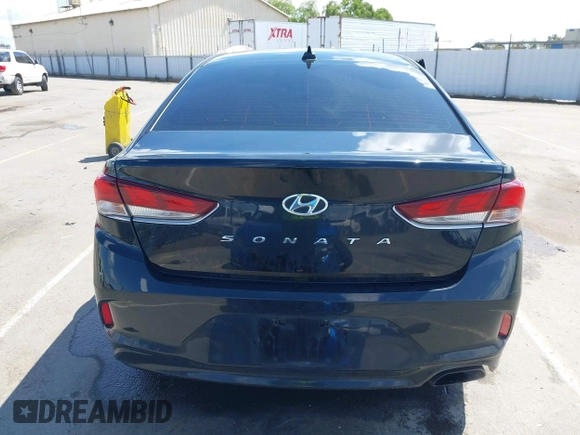 2018 Hyundai Sonata SEL with VIN 5NPE34AFXJH666455, listed as a IAAI auction lot 41939513 with 119,290 mi miles and . Bid and sale history available at carsss.com. Image 17.