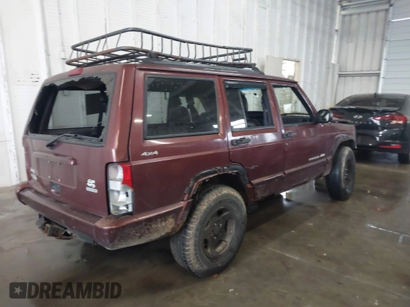 2000 Jeep Cherokee Classic with VIN 1J4FF58S5YL202378, listed as a IAAI auction lot 40864657 with Not provided miles and . Bid and sale history available at DreamBid. Image 4.