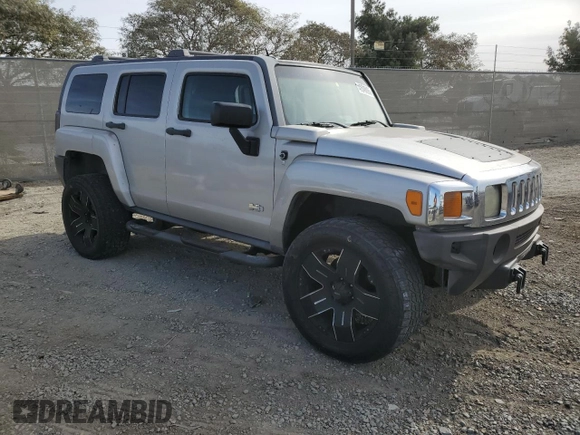 2006 Hummer H3 with VIN 5GTDN136568270854, listed as a Copart auction lot 42046995 with 121,806 mi miles and Salvage Title. Bid and sale history available at DreamBid. Image 4.