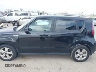 2018 Kia Soul with VIN KNDJN2A29J7890637, listed as a IAAI auction lot 41510529 with 102,140 mi miles. Bid and sale history available at carsss.com. Image 14.