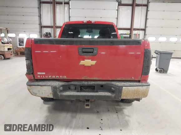 2012 Chevrolet Silverado 1500 LT with VIN 1GCRKSE79CZ259900, listed as a IAAI auction lot 41973761 with 281,501 mi miles. Bid and sale history available at carsss.com. Image 16.
