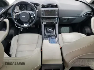 2018 Jaguar F-Pace 20d Prestige z VIN SADCK2FN7JA251359, wystawiony jako Copart lot #60609295 z przebiegiem 51 862 mil mil oraz Czysty tytuł • Clean title. Historia ofert i sprzedaży dostępna na DreamBid. Obrazek 8.