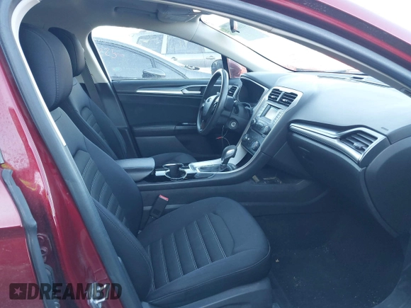 2014 Ford Fusion SE with VIN 3FA6P0H75ER352916, listed as a IAAI auction lot 41665303 with 106,476 mi miles. Bid and sale history available at carsss.com. Image 5.