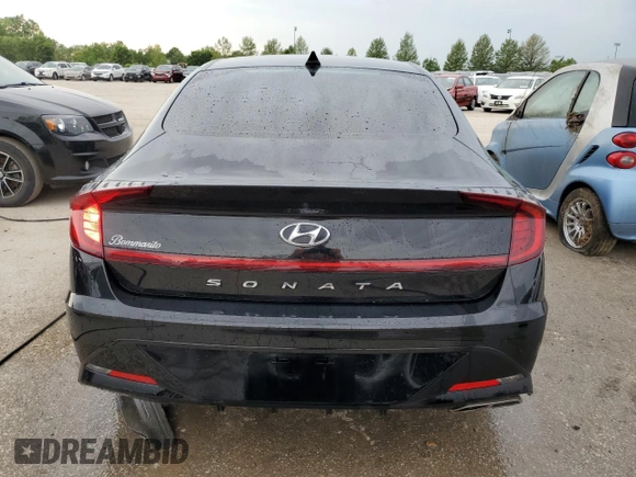 2020 Hyundai Sonata SEL z VIN 5NPEL4JA1LH040798, wystawiony jako Copart lot #53691654 z przebiegiem 58 781 mil mil oraz Szkoda całkowita • Salvage title. Historia ofert i sprzedaży dostępna na DreamBid. Obrazek 6.