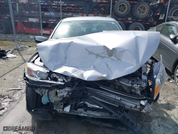 2017 Honda Accord Sedan Sport with VIN 1HGCR2F53HA013608, listed as a IAAI auction lot 41786509 with 85,070 mi miles. Bid and sale history available at carsss.com. Image 12.